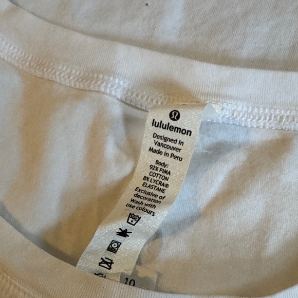 Lululemon White Tank SZ10 ☘️☘️☘️ Like New - Picture 2 of 5